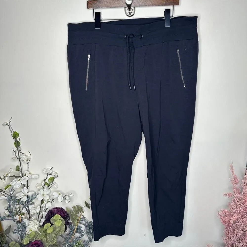 ATHLETA Trekkie North Jogger Black 18